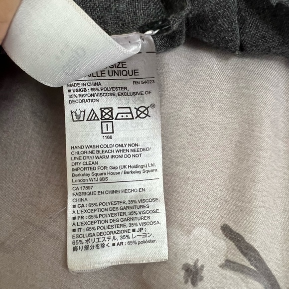 Women's GAP Polka Dot Scarf | Thin Quality | In Good Condition - Picture 4 of 4